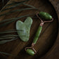 ROULEAU & GUA SHA EN PIERRE DE JADE